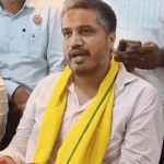 रोहित पवारांचा ‘ऑपरेशन टायगर’वर मोठा बॉम्ब!:फुटलेल्या खासदारांना 80-90 कोटी कॅश आणि 250 कोटींचा निधी; ओमराजेंनाही लगावला टोला!