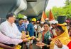 पुणे खान कुटुंबाने आषाढी वारी सेवा सुरू ठेवली आहे, सर्व-विश्वास एकोपा कायम ठेवला आहे