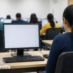 2027 मध्ये NEET परीक्षा 6 दिवस चालेल, संगणकावर आधारित असेल:1000 पेक्षा जास्त परीक्षा केंद्रे तयार केली जातील, पेपरफुटीच्या वादळानंतर बदलाची तयारी