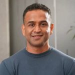 झिरोधाच्या संस्थापकाने सांगितले आशेचे सूत्र:आशा म्हणजे परिणाम काहीही असो, तुम्ही पुढचे पाऊल टाकणे कधीच थांबवू नये